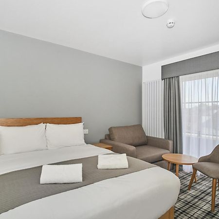 Best Western Greater London Ilford Exterior photo