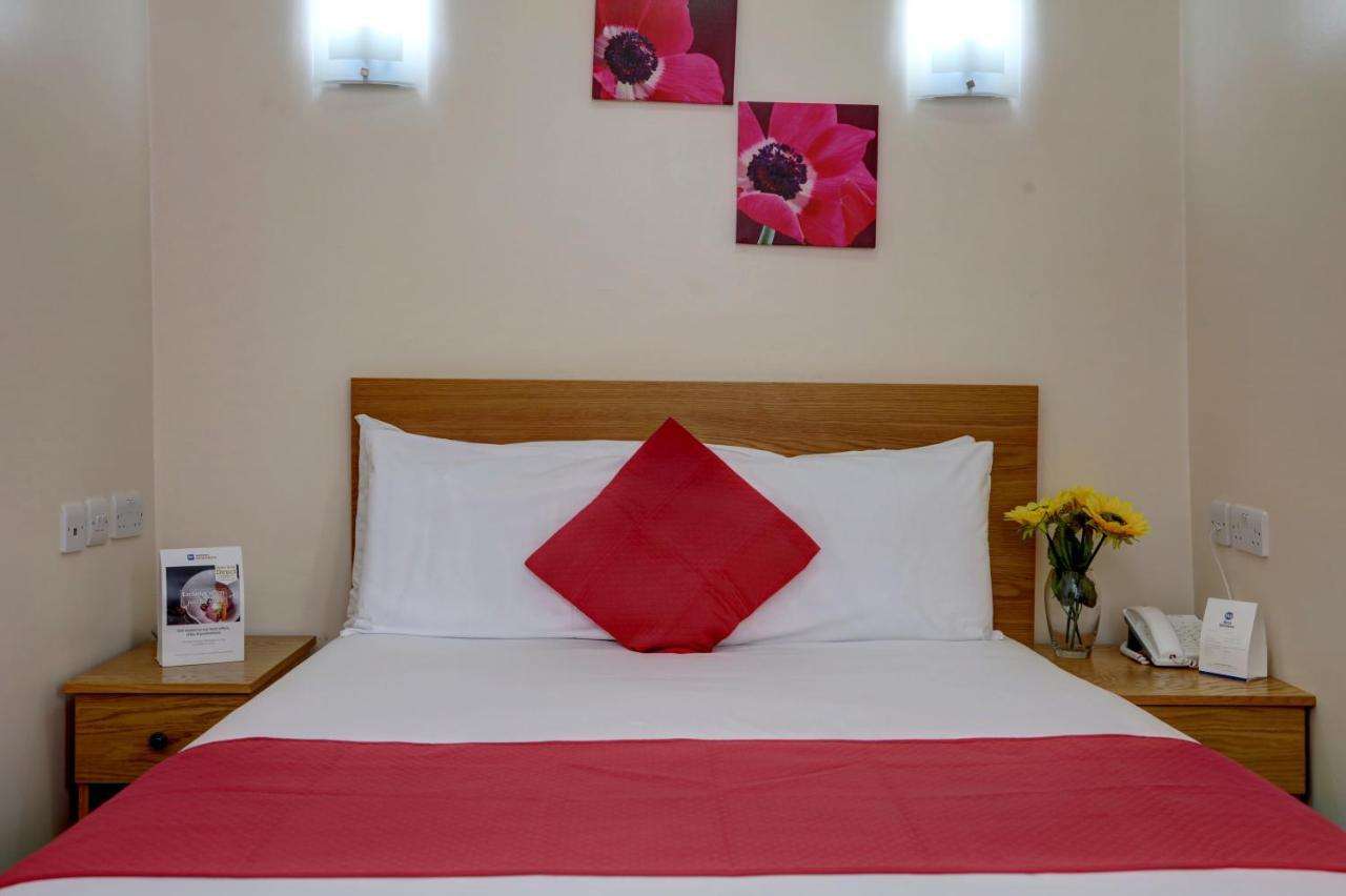Best Western Greater London Ilford Exterior photo